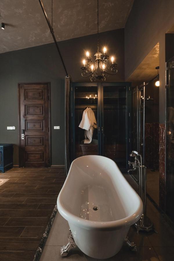 The Chum Boutique Hotel เว้ ภายนอก รูปภาพ